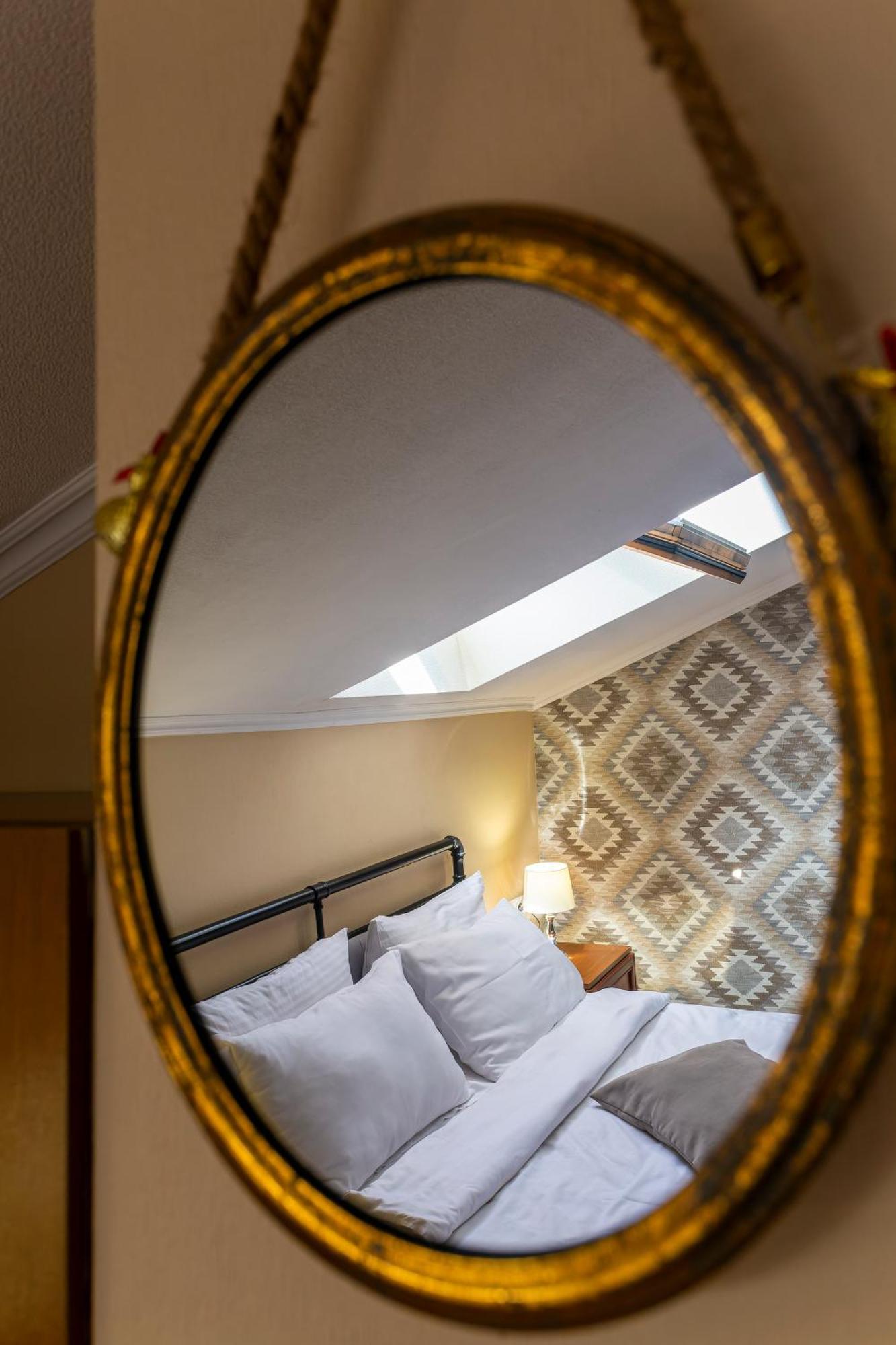 Hotel Middleton Тбилиси Екстериор снимка
