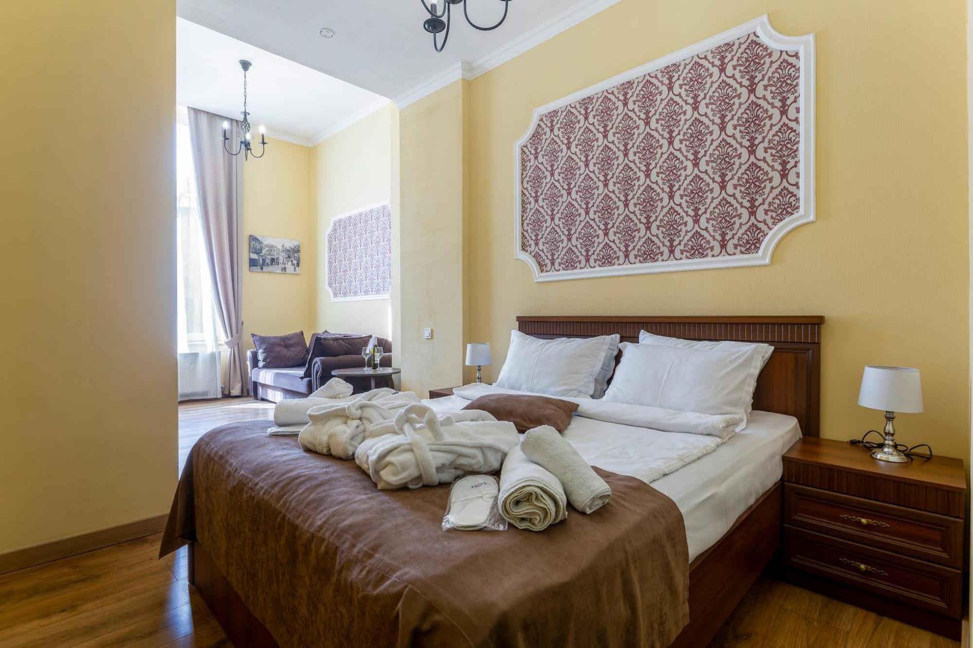 Hotel Middleton Тбилиси Екстериор снимка